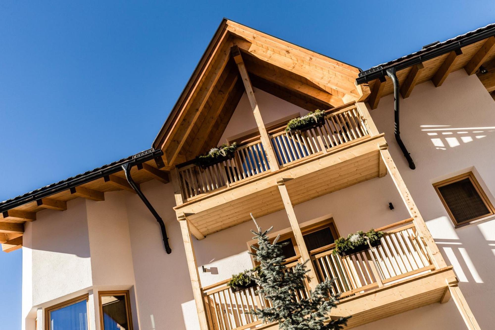 Apartments Villa Gardena - Gardenahotels Wolkenstein in Gröden Exterior foto