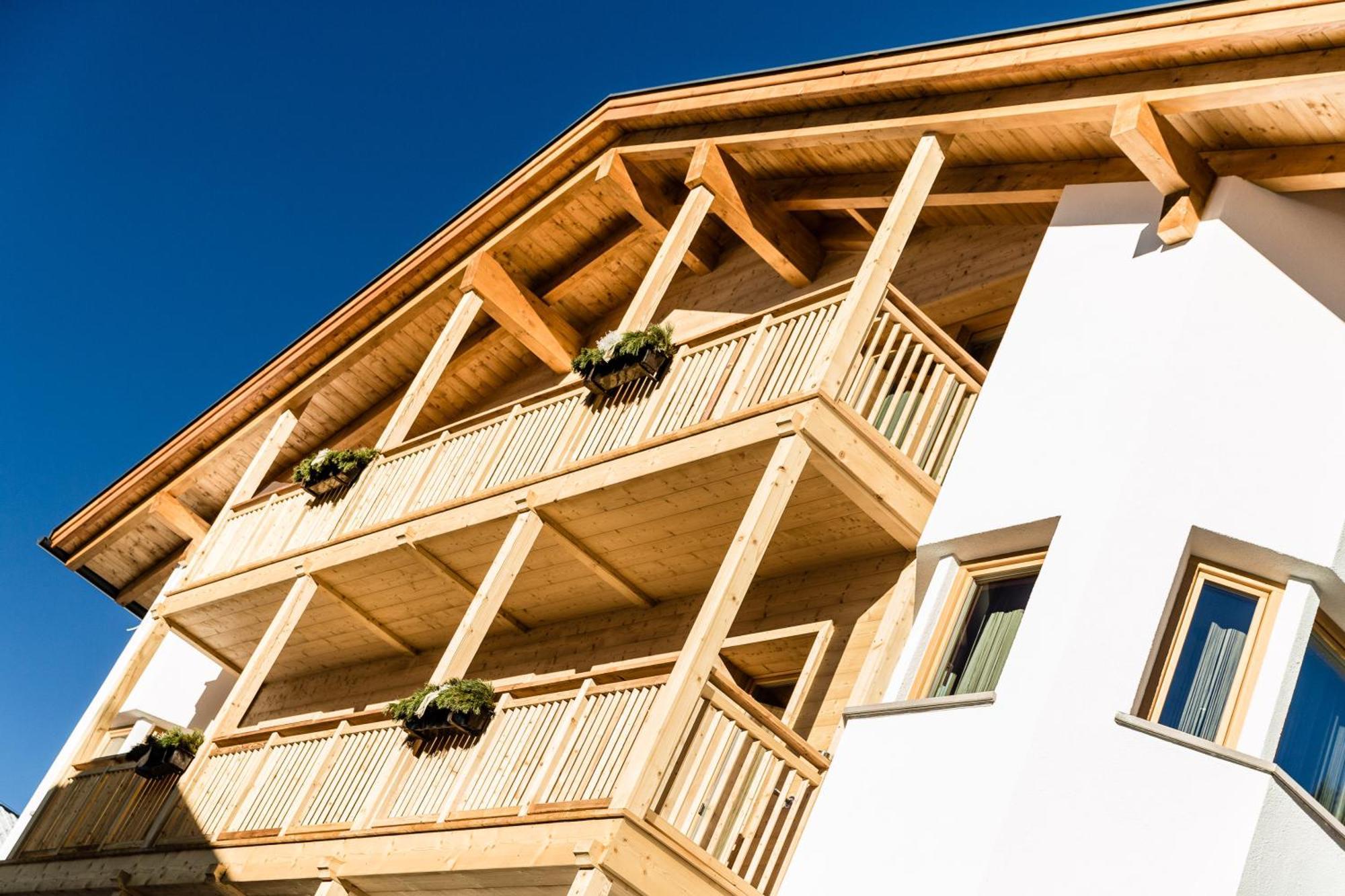 Apartments Villa Gardena - Gardenahotels Wolkenstein in Gröden Exterior foto